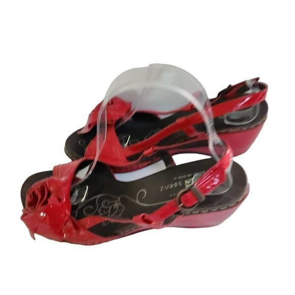 Jose Saenz Red Patent Leather Rosette Sling Back Wedge Sandals Size 7 - Picture 2 of 7